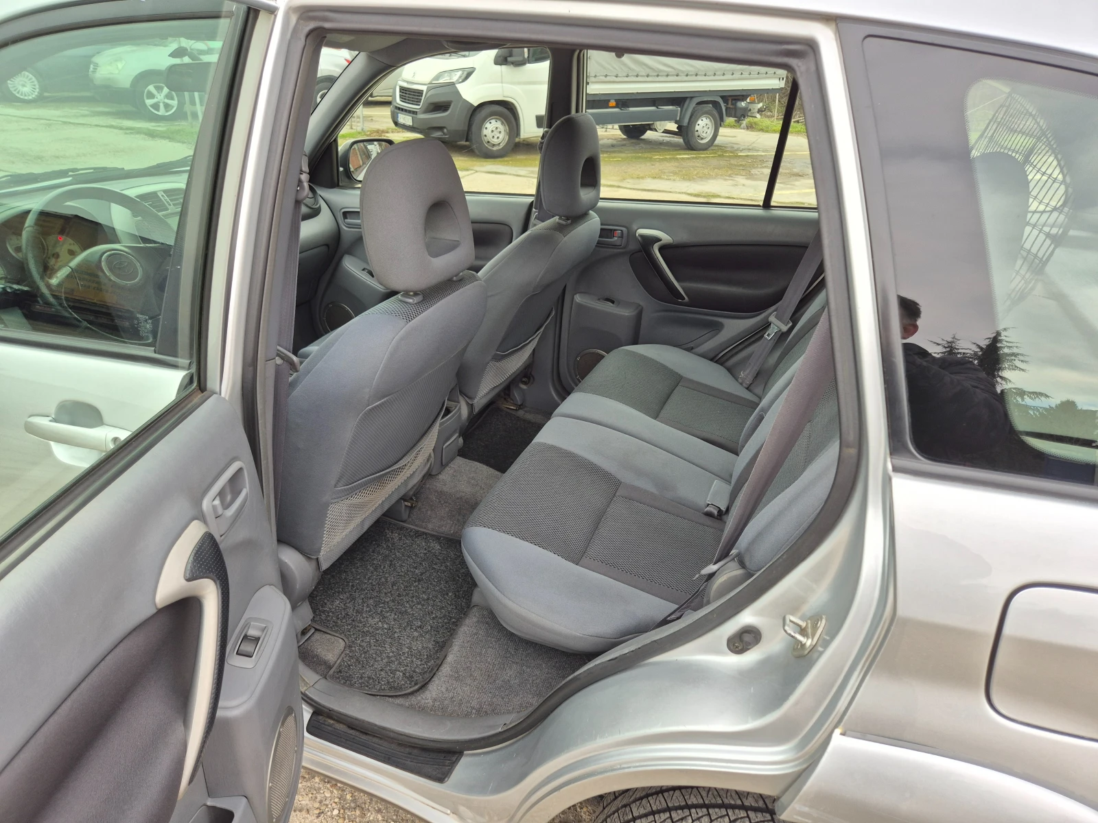 Toyota Rav4 2.0 i-ИТАЛИЯ - изображение 7