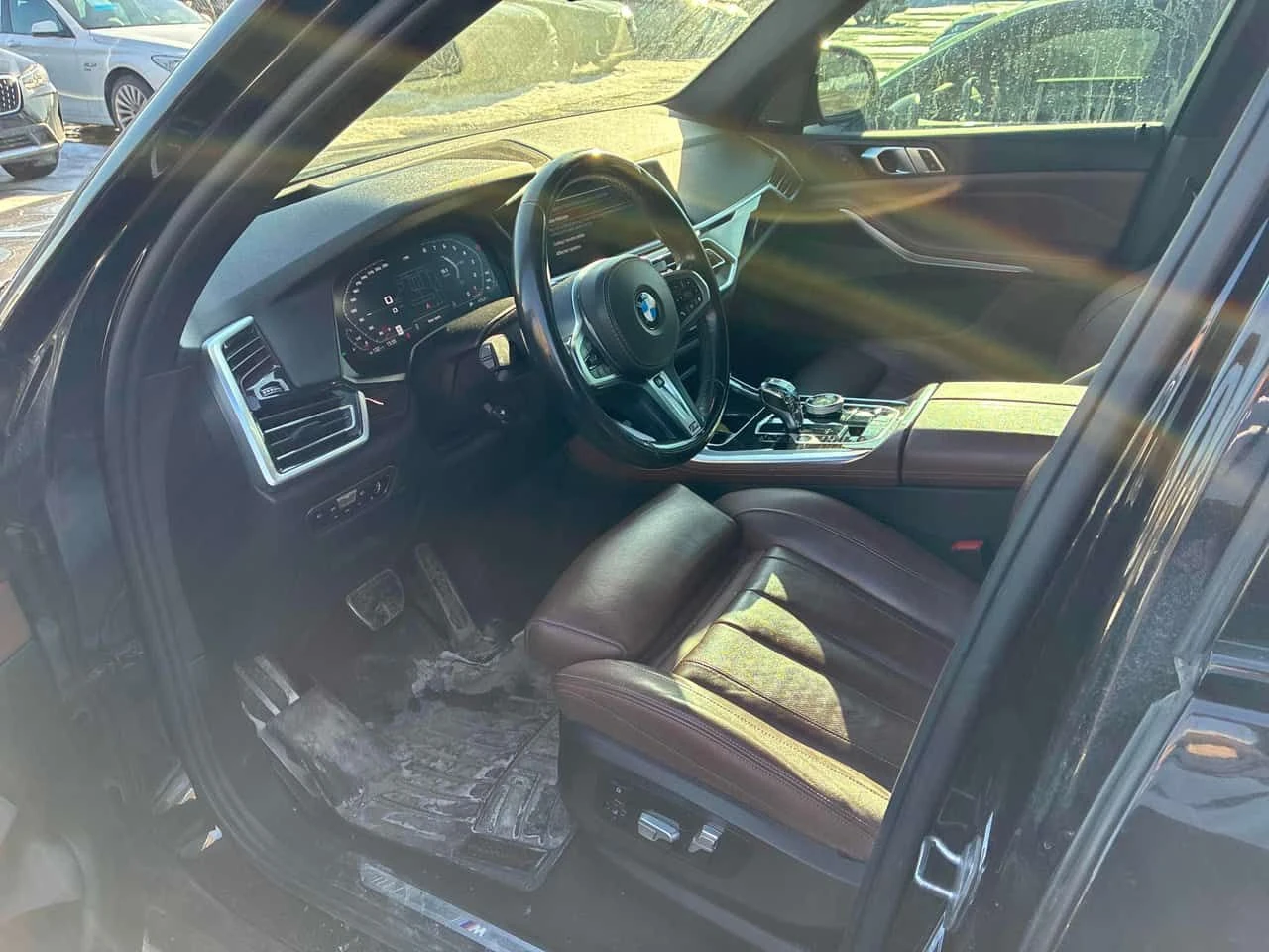 BMW X5 ЛАЗЕР* COMFORT SEATS* * HUD* ВАКУУМ* H/K* 360* OБД, снимка 5 - Автомобили и джипове - 53760880