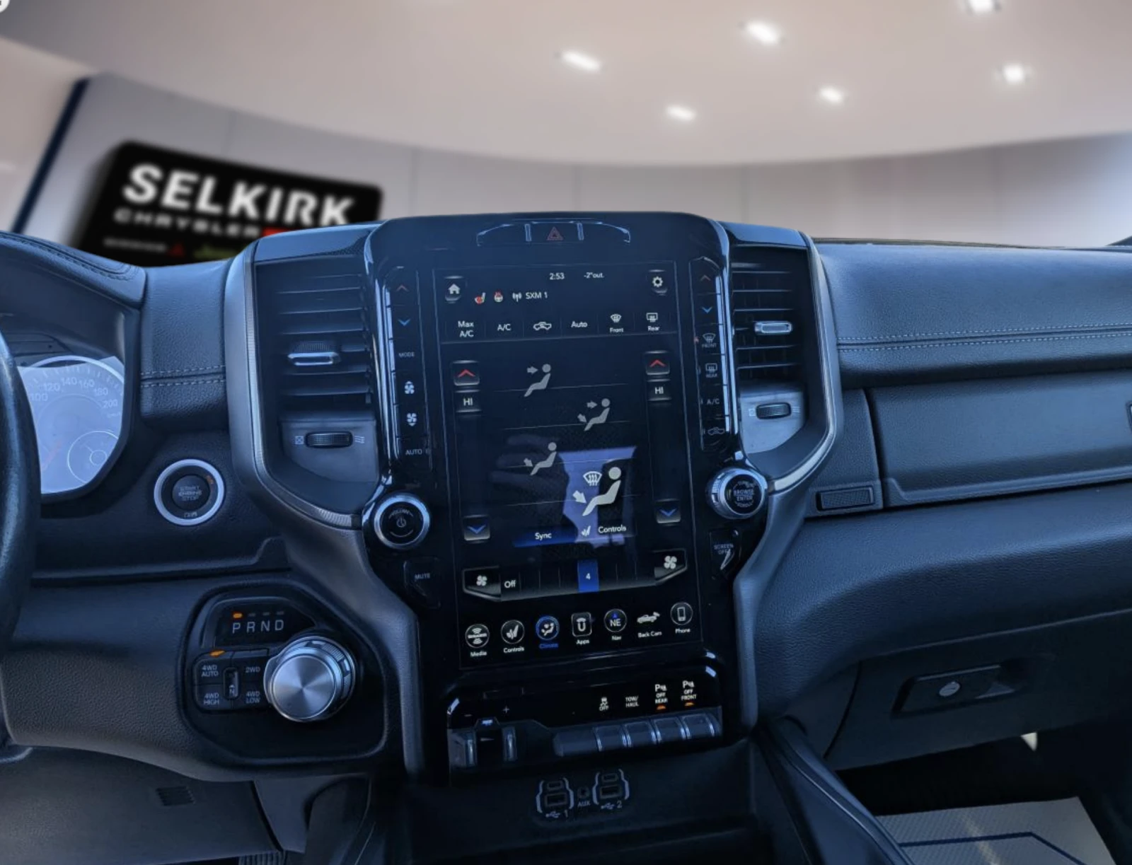 Dodge RAM 1500 Sport Night edition 5.7 HEMI, снимка 7 - Автомобили и джипове - 53989383