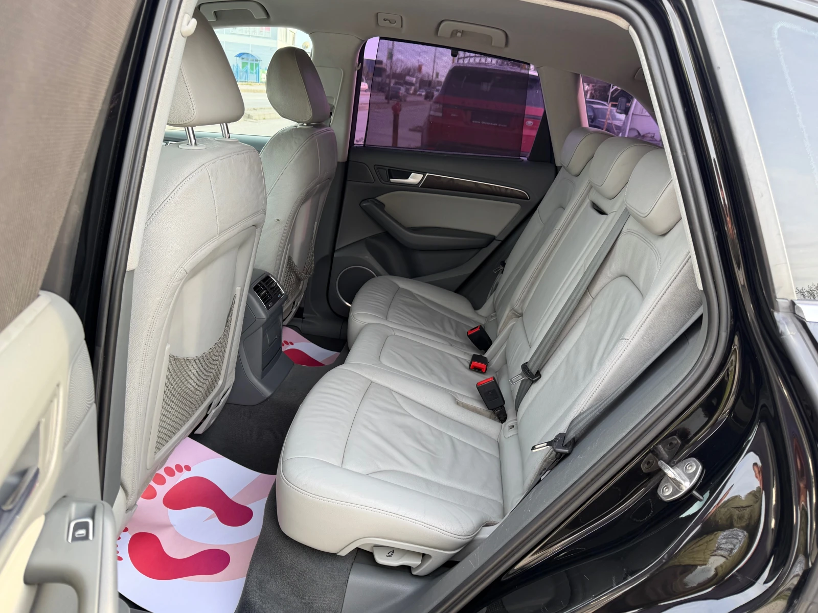 Audi Q5 2.0TDI4x4* Exclusive* full, снимка 13 - Автомобили и джипове - 53989795