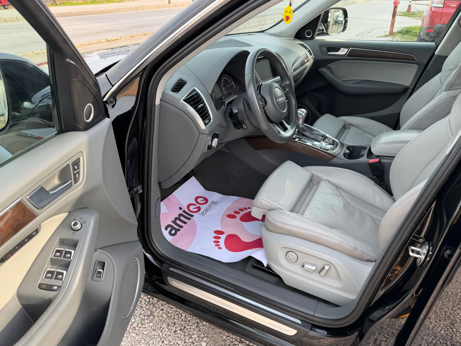 Audi Q5 2.0TDI4x4* Exclusive* full, снимка 10 - Автомобили и джипове - 53989795