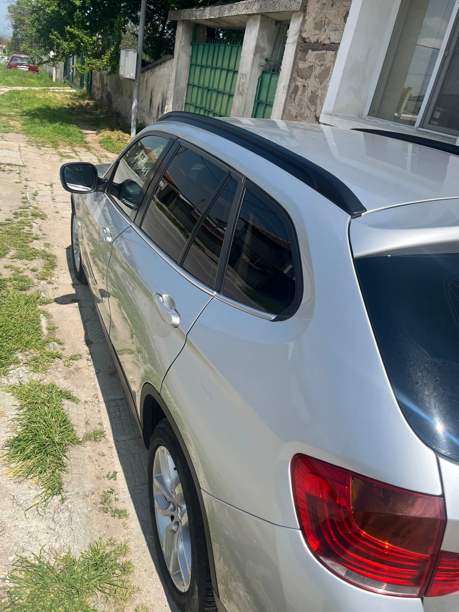 BMW X1, снимка 4 - Автомобили и джипове - 54781970