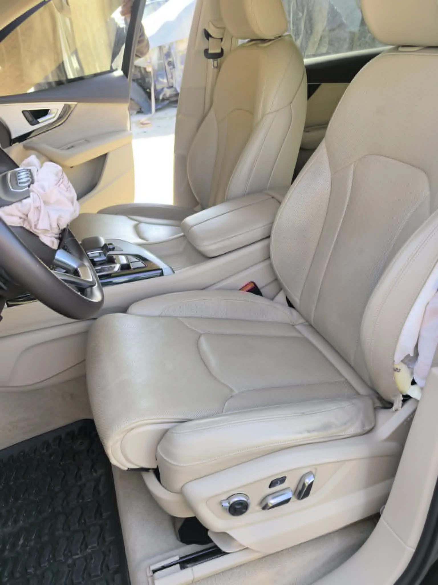 Audi Q7 3.0 tdi, снимка 12 - Автомобили и джипове - 54465070