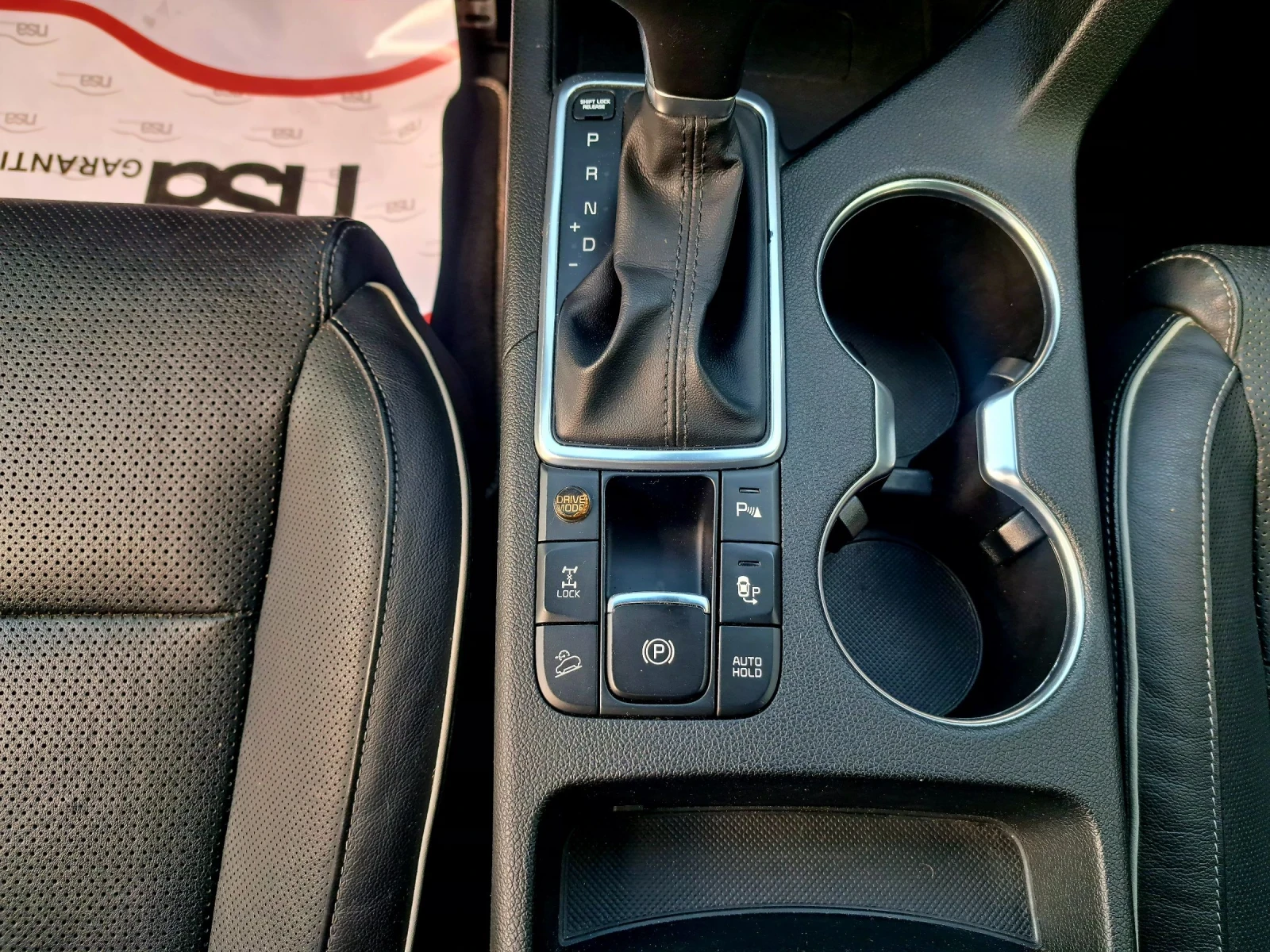 Kia Sportage 1.6 T-GDI, снимка 11 - Автомобили и джипове - 54543124