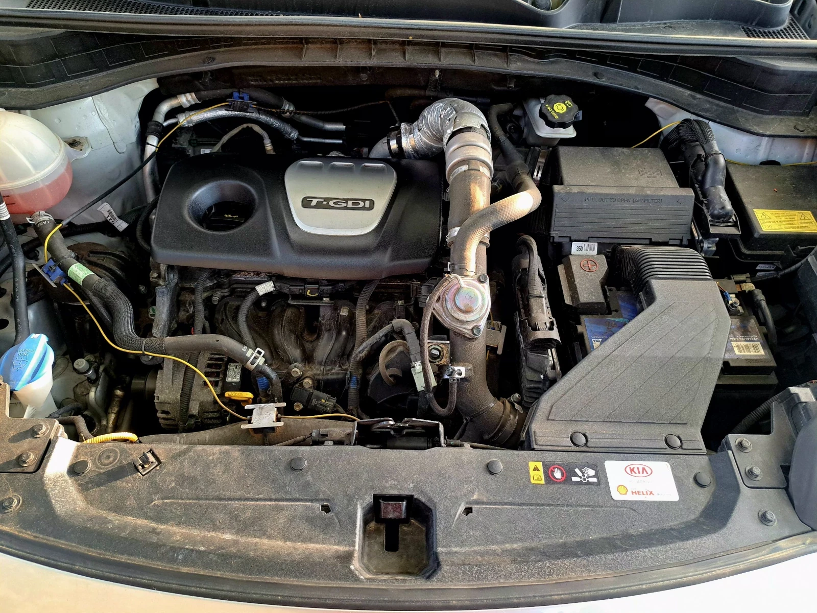 Kia Sportage 1.6 T-GDI, снимка 15 - Автомобили и джипове - 54543124