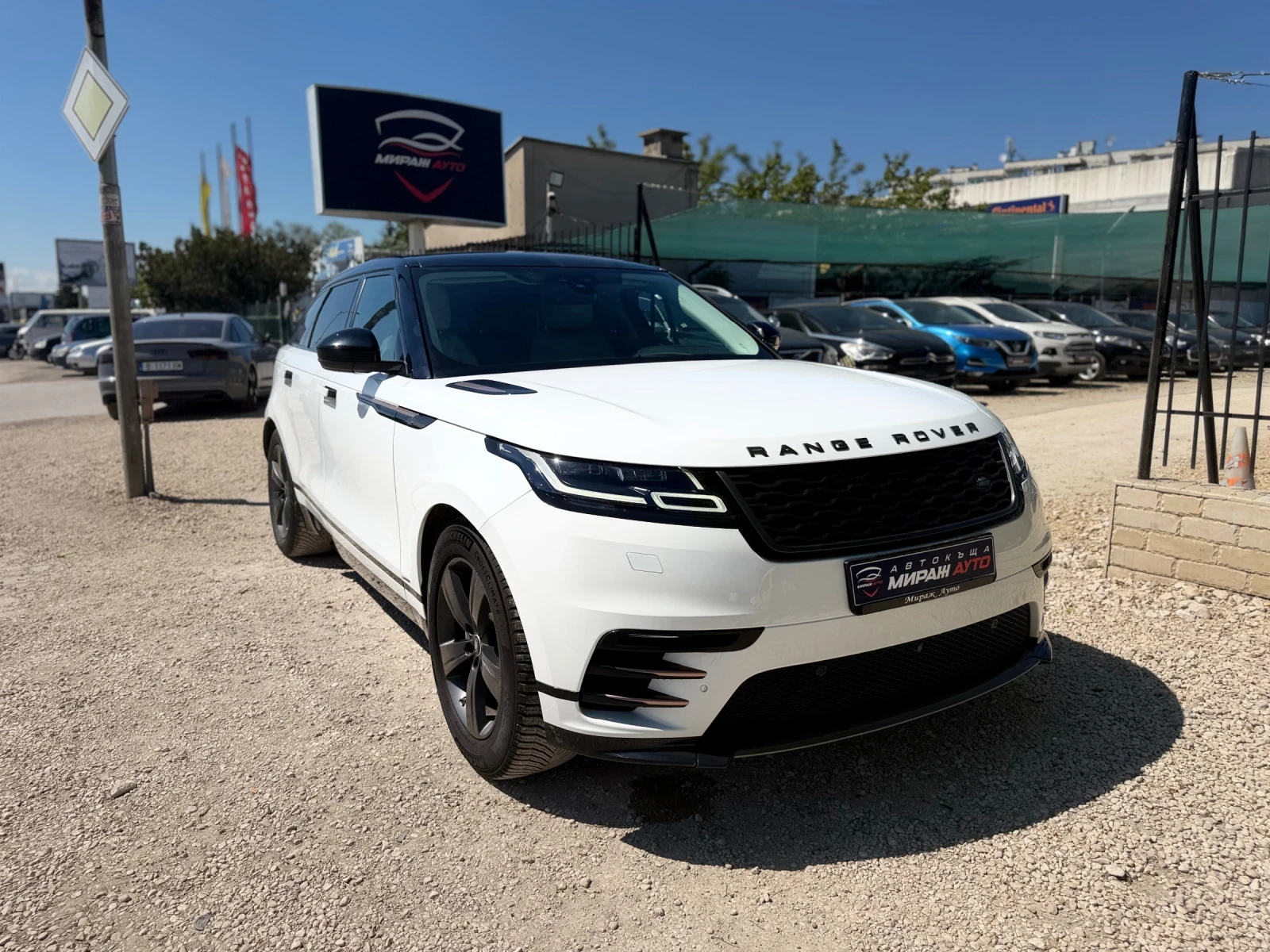 Land Rover Range Rover Velar Обслужен! Вериги, водна помпа, гарнитури , снимка 3 - Автомобили и джипове - 54699517