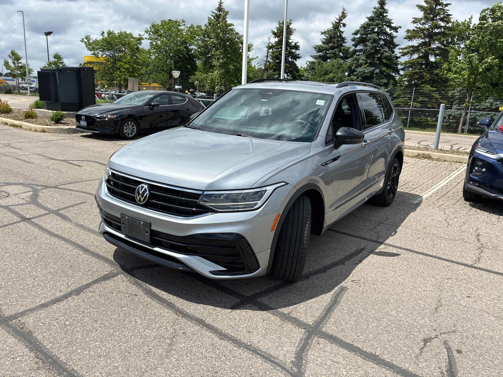 VW Tiguan R-Line Black Edition