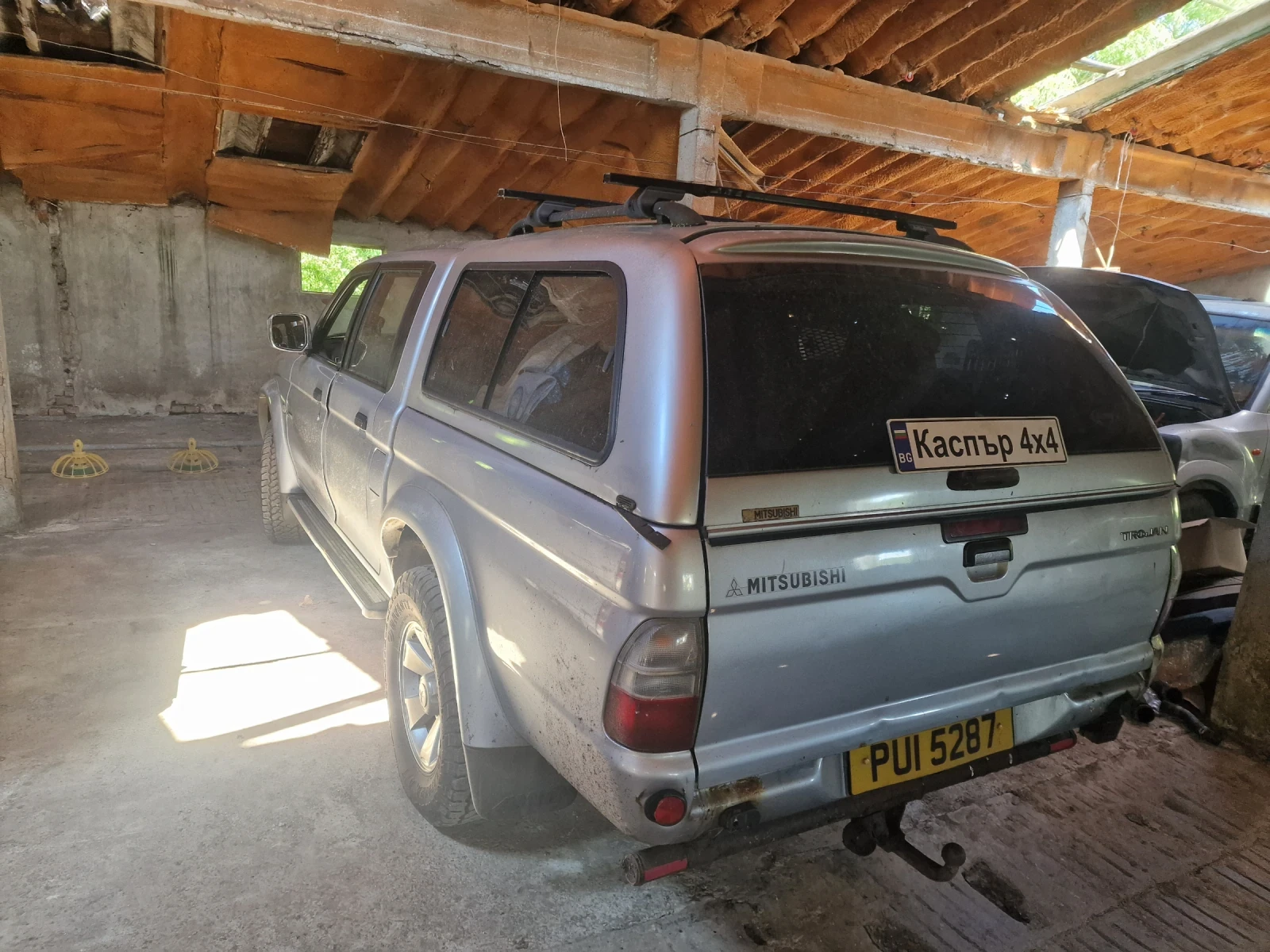 Mitsubishi L200 2.5 116, снимка 3 - Автомобили и джипове - 55463589