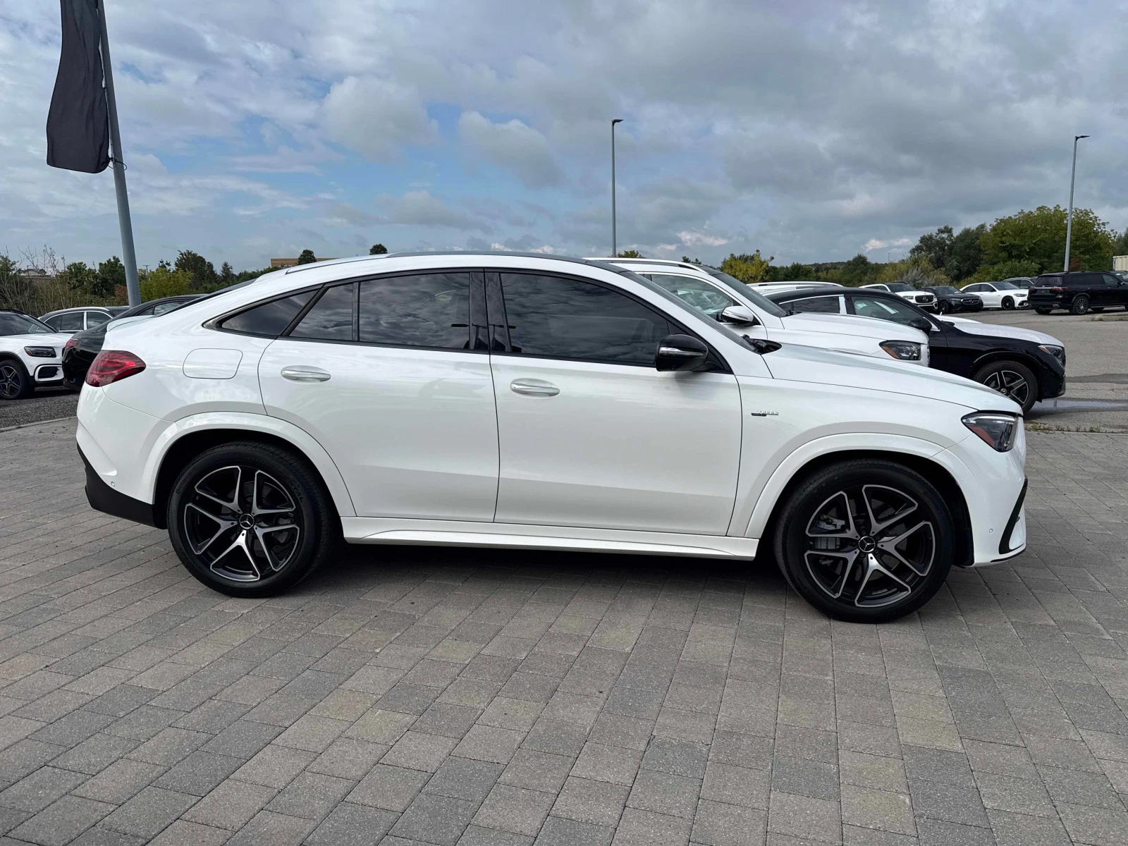 Mercedes-Benz GLE * AMG 53 * CARFAX * ОПЦИЯ ЗА ФИНАНСИРАНЕ , снимка 15 - Автомобили и джипове - 55837966