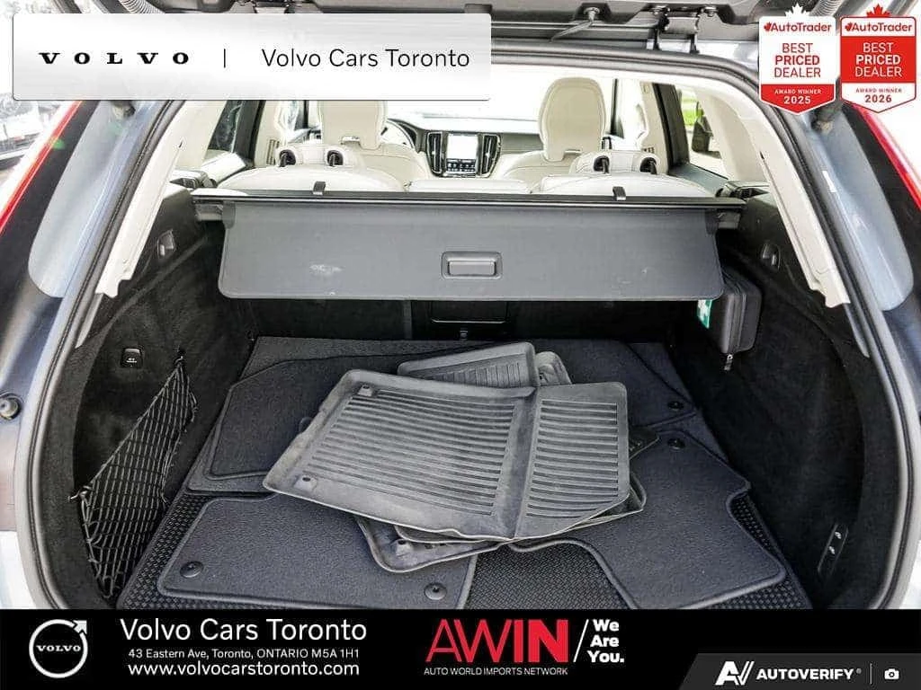 Volvo XC60 B5 B Ultimate Dark Theme* АВТОКРЕДИТ* , снимка 11 - Автомобили и джипове - 56632577