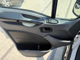 Iveco Daily 35C18 3.0HPI до 3.5т. 6.10м. Климатроник , снимка 16