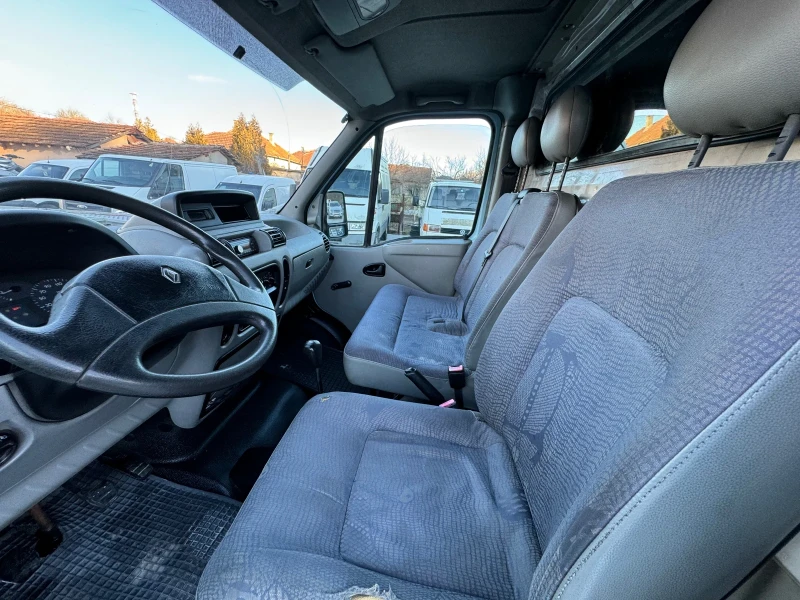 Renault Master 2.2DCI, снимка 12 - Бусове и автобуси - 48451856