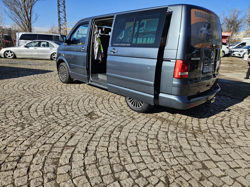 VW Multivan Т5, снимка 11 - Бусове и автобуси - 48821971