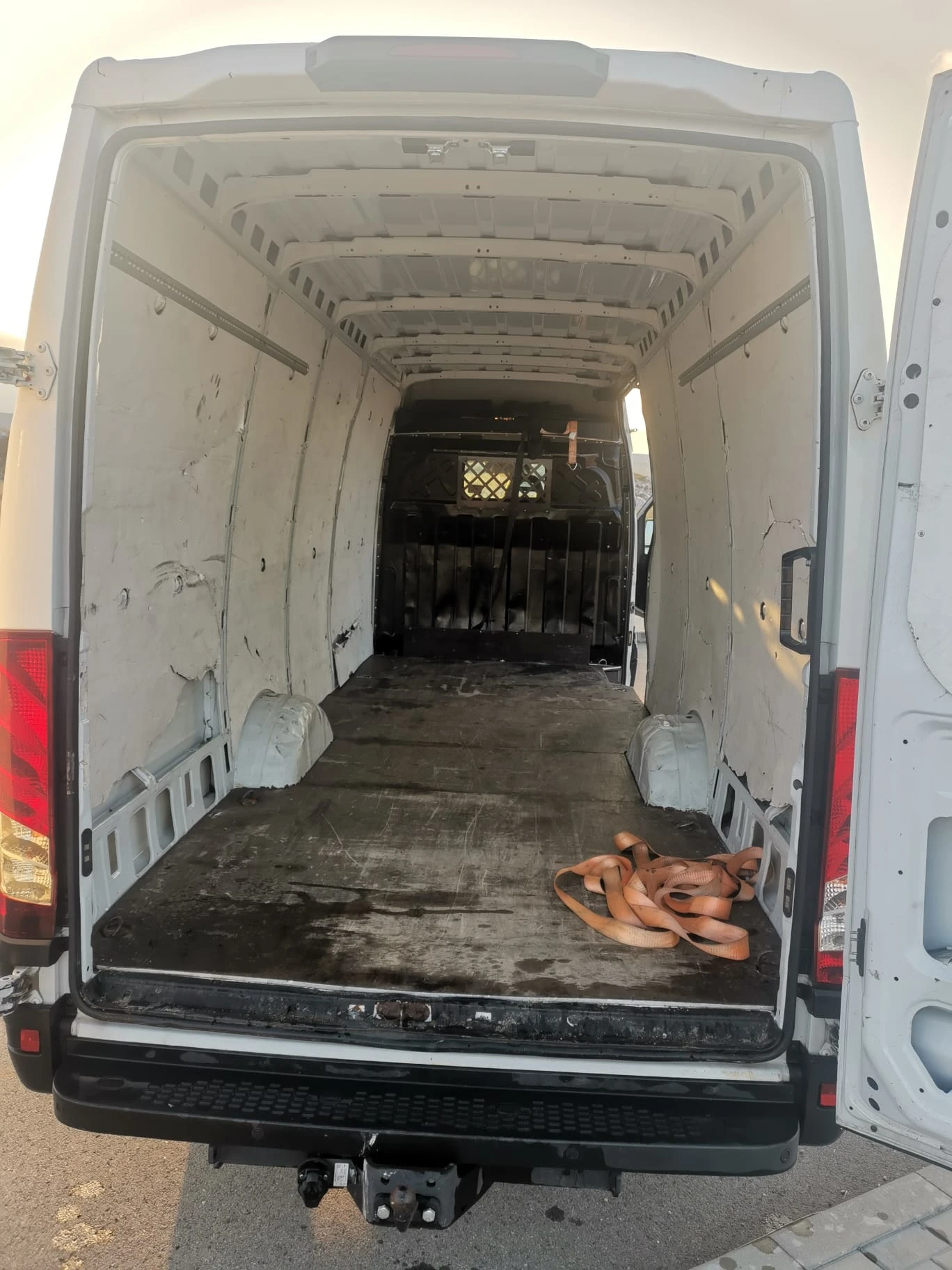 Iveco Daily 35S16 | Mobile.bg � ����������� 11