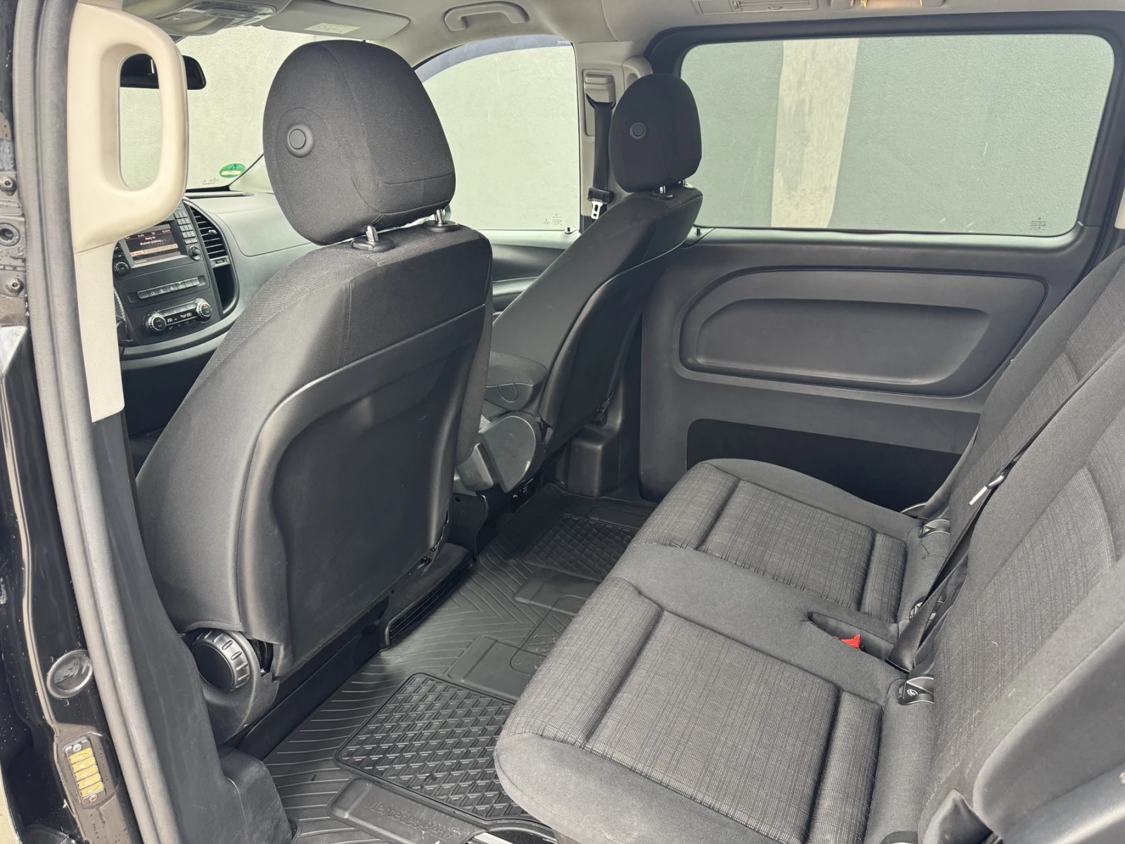 Mercedes-Benz Viano TOURER 116 CDI 4X4, снимка 16 - Бусове и автобуси - 53894494