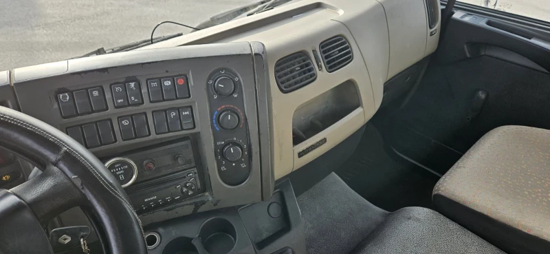 Renault Midlum 280 3 броя, снимка 12 - Камиони - 52694759