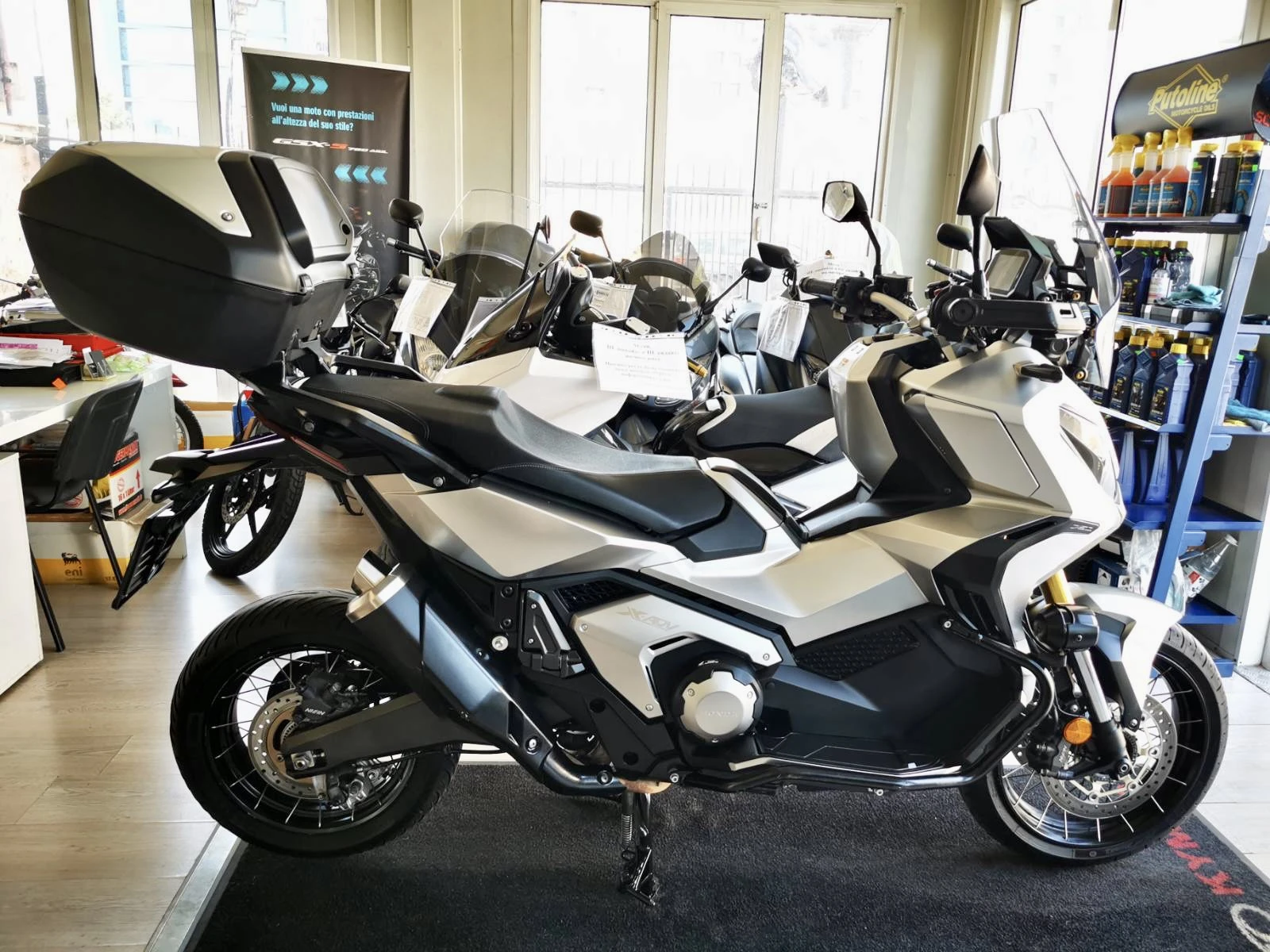 Honda X-ADV 750 Travel Edition  - изображение 9