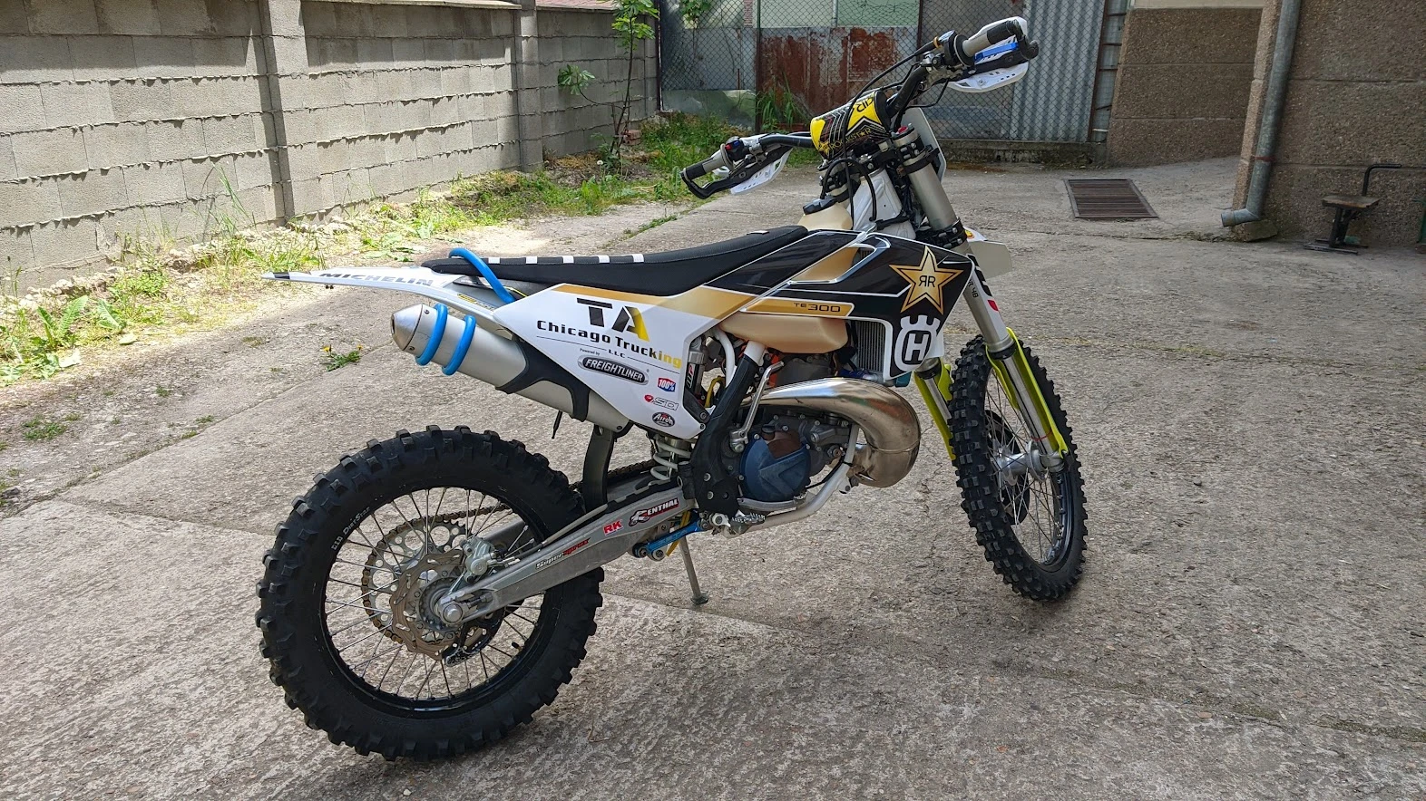 Husqvarna TE 300, снимка 4 - Мотоциклети и мототехника - 56318783