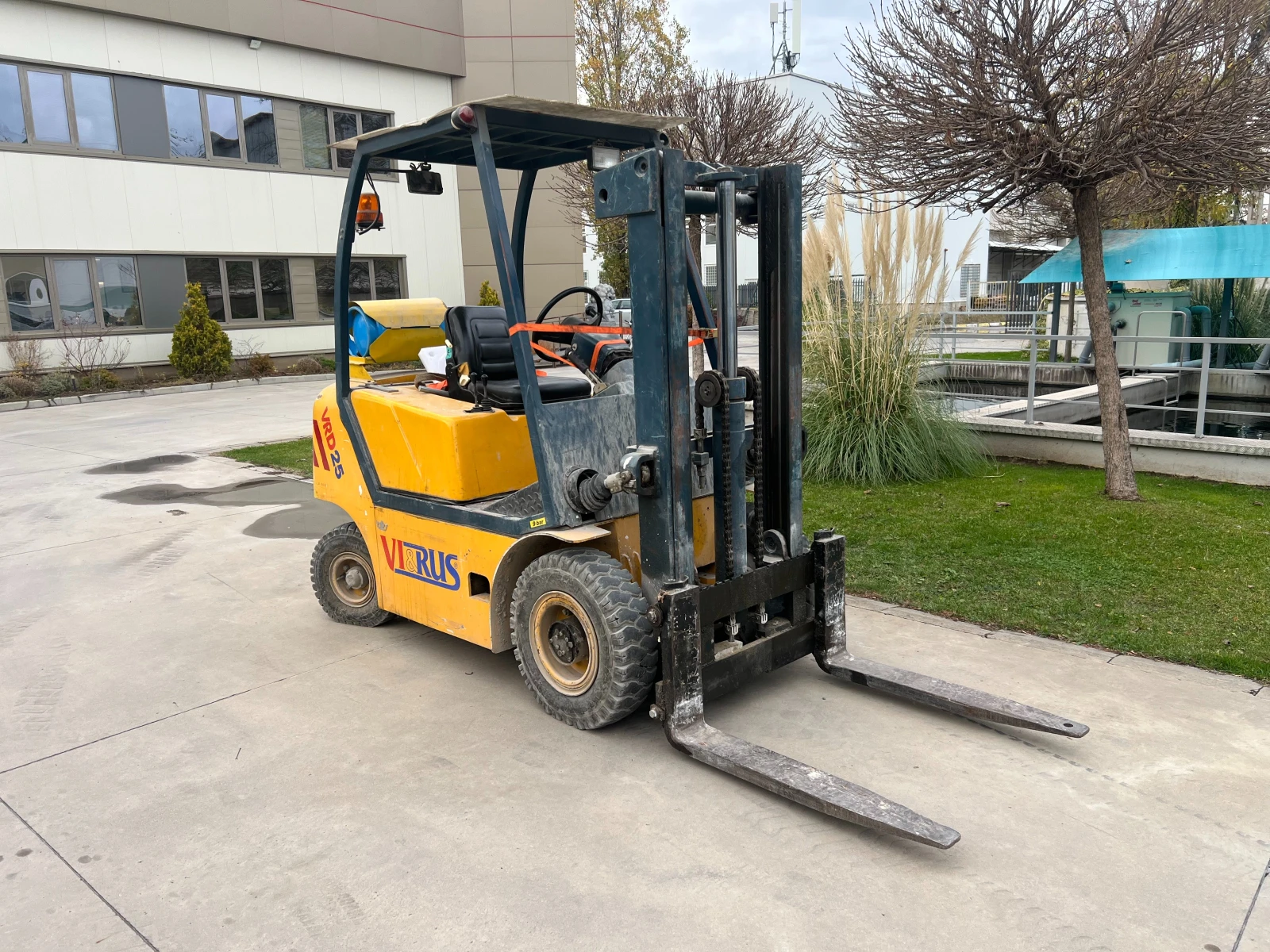  Vi&RUS   | Mobile.bg   1