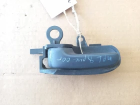 Дръжка врата предна лява вътрешна Тойота Ярис (к)