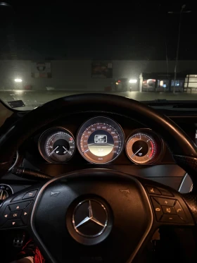 Mercedes-Benz C 220, снимка 6