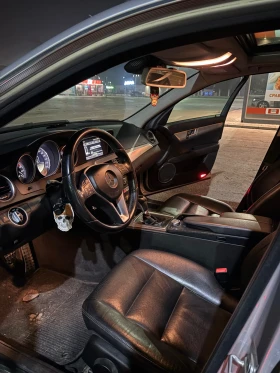 Mercedes-Benz C 220, снимка 5