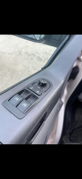 VW Multivan 1.9tdi, снимка 14