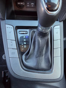 Hyundai Elantra 2.0-150 кс, снимка 10