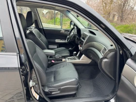 Subaru Forester 2.5 Автоматик, снимка 11