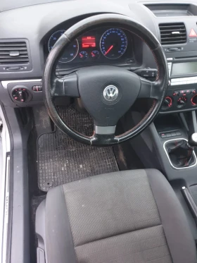 VW Golf 1.9, снимка 8