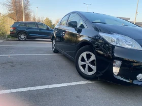 Обява за продажба на Toyota Prius 1.8 Бензин/Електричество ~15 390 лв. - изображение 1