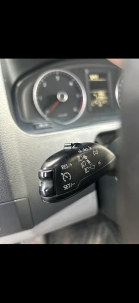 VW Multivan 1.9tdi - 8999 € / 17600.51 лв. - 52713879 15