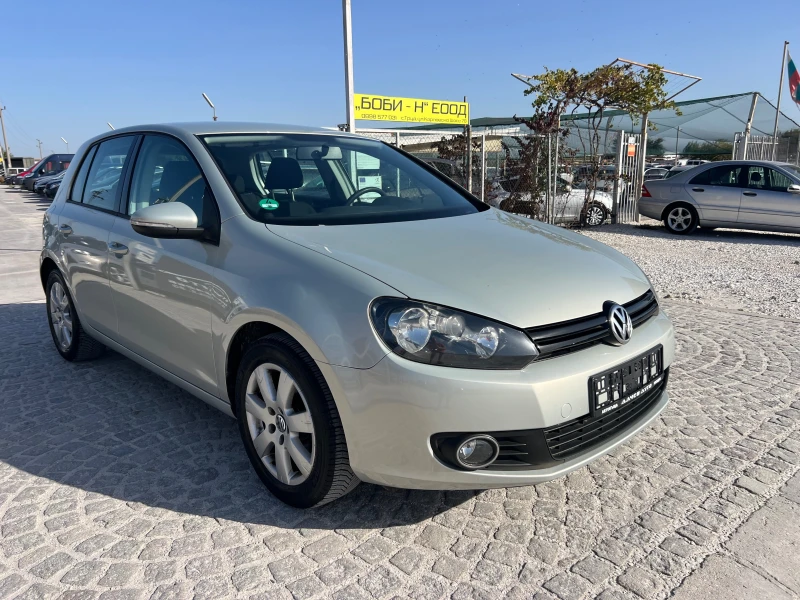 VW Golf 1.6Бензин102k.c КЛИМАТРОНИК, снимка 7 - Автомобили и джипове - 47462931