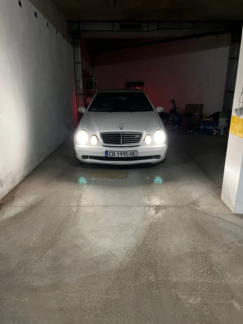 Mercedes-Benz CLK 430 AMG Pack V8, снимка 9 - Автомобили и джипове - 48422491