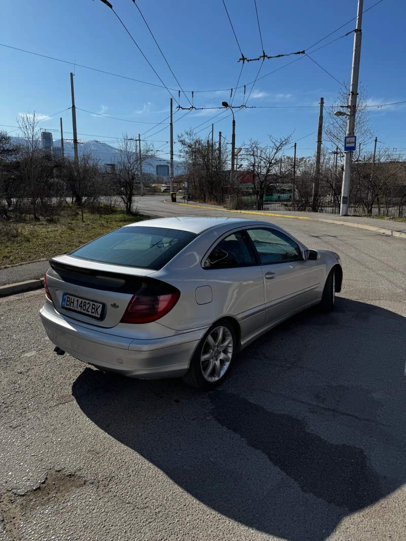 Mercedes-Benz C 220 CDI, снимка 4 - Автомобили и джипове - 49422287