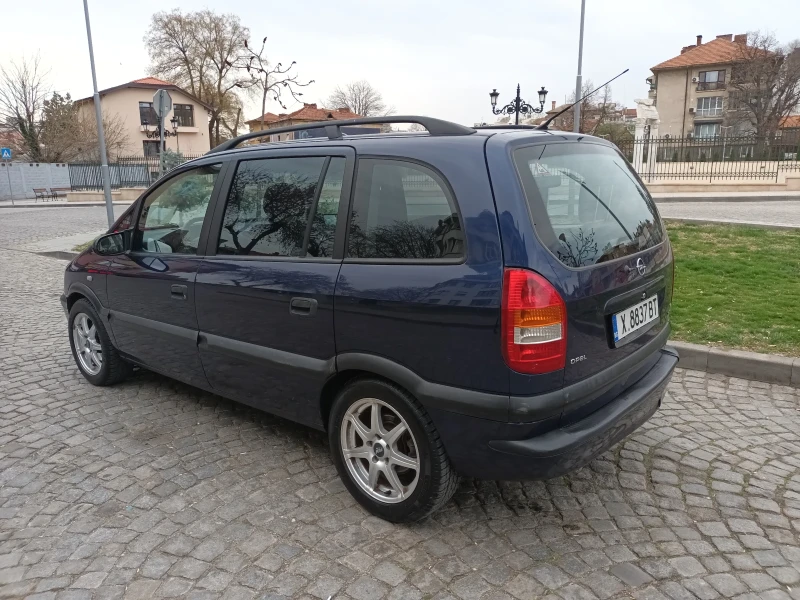 Opel Zafira 1.8 газ бензин , снимка 7 - Автомобили и джипове - 49512963