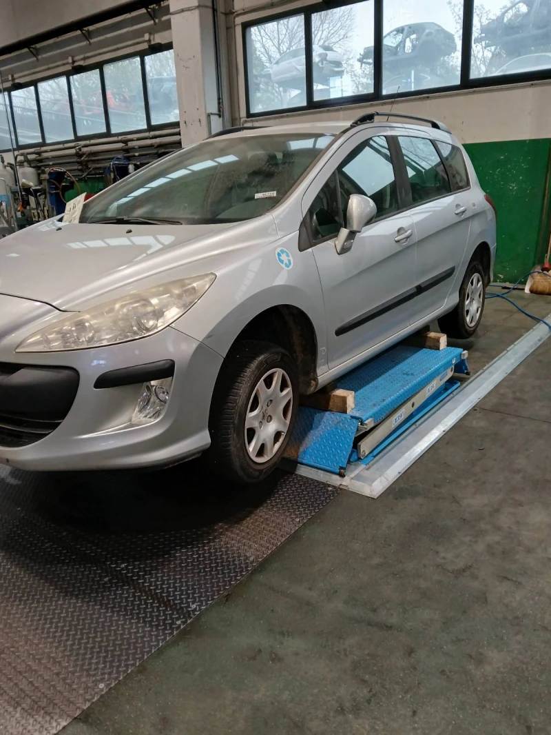 Peugeot 308 1.6hdi, снимка 2 - Автомобили и джипове - 50929756