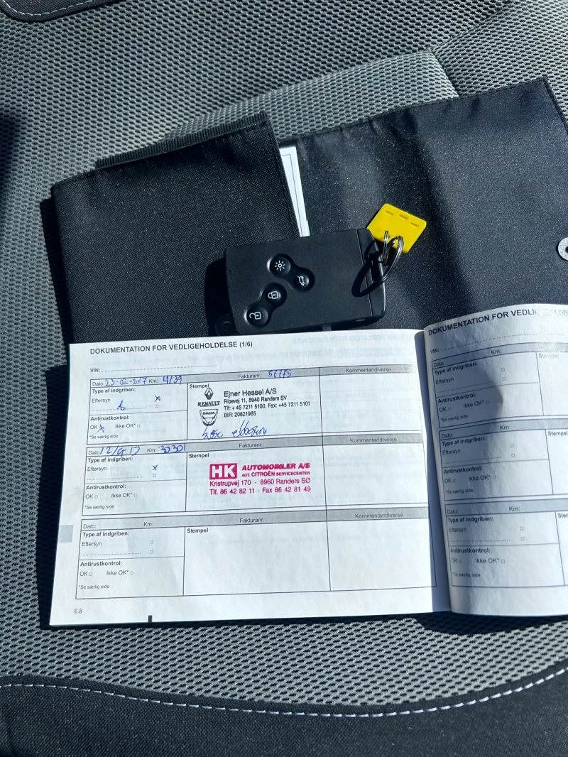 Renault Captur 1.5 D EURO 6 SERVICE , снимка 13 - Автомобили и джипове - 51594199