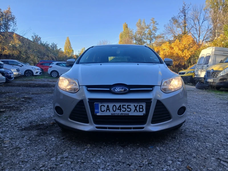 Ford Focus 1.0 Eco boost, снимка 2 - Автомобили и джипове - 52227304