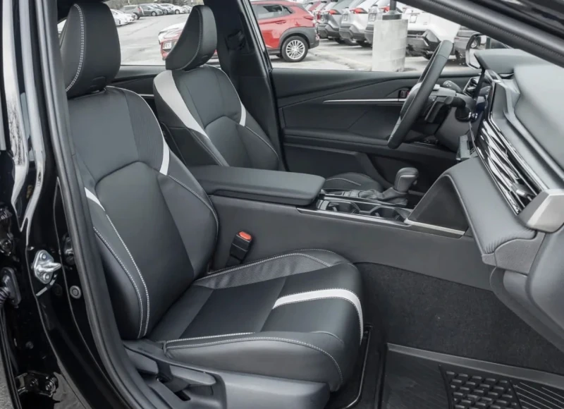 Toyota Camry HYBRID AWD * * CARFAX * * АВТО КРЕДИТ * * , снимка 8 - Автомобили и джипове - 53055501