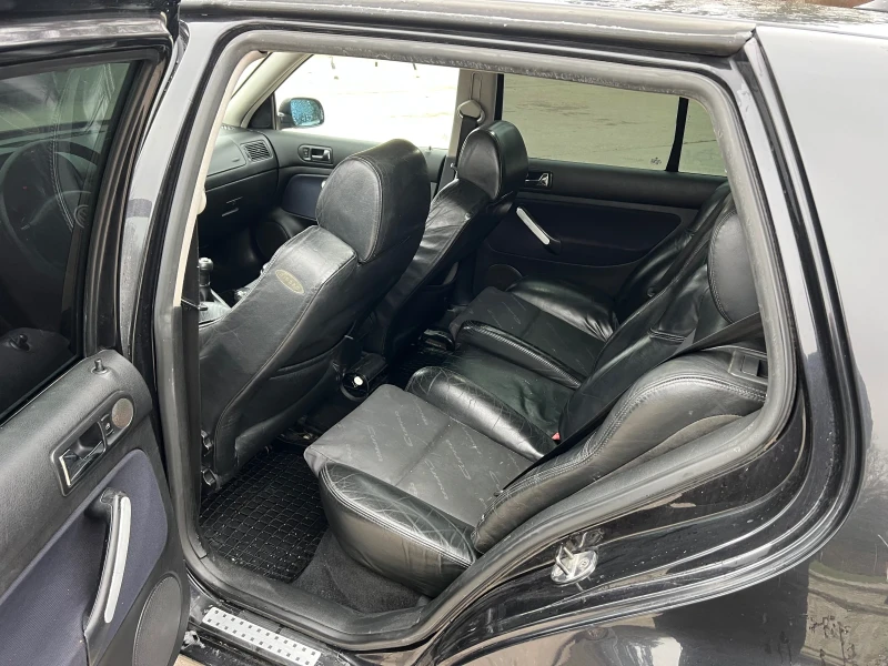 VW Golf 1.9 TDI 101 к.с., снимка 10 - Автомобили и джипове - 53308303