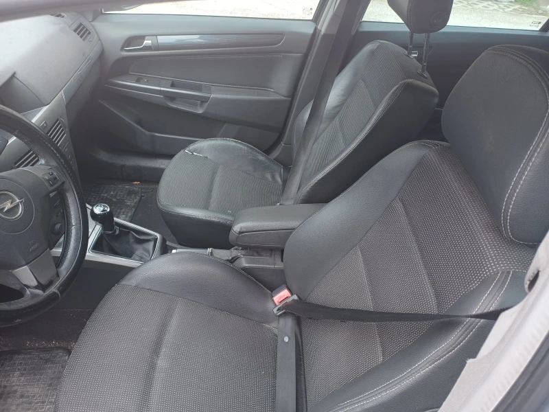 Opel Astra 1, 6, снимка 5 - Автомобили и джипове - 53386211