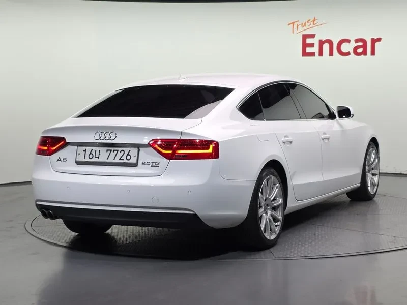 Audi A5 2.0 TDI Quattro, снимка 2 - Автомобили и джипове - 54551497