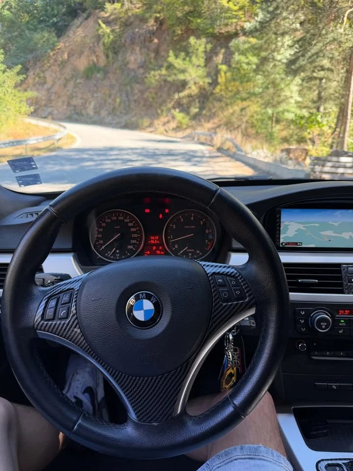 BMW 325 i 3L xDrive, снимка 8 - Автомобили и джипове - 55994053
