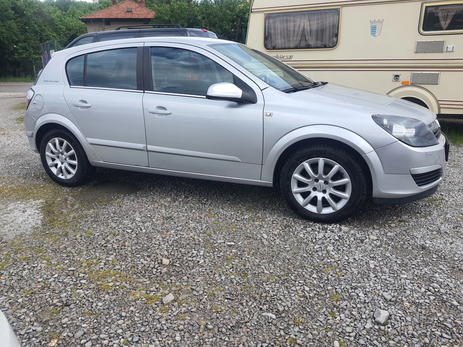 Opel Astra 1.4i - изображение 8