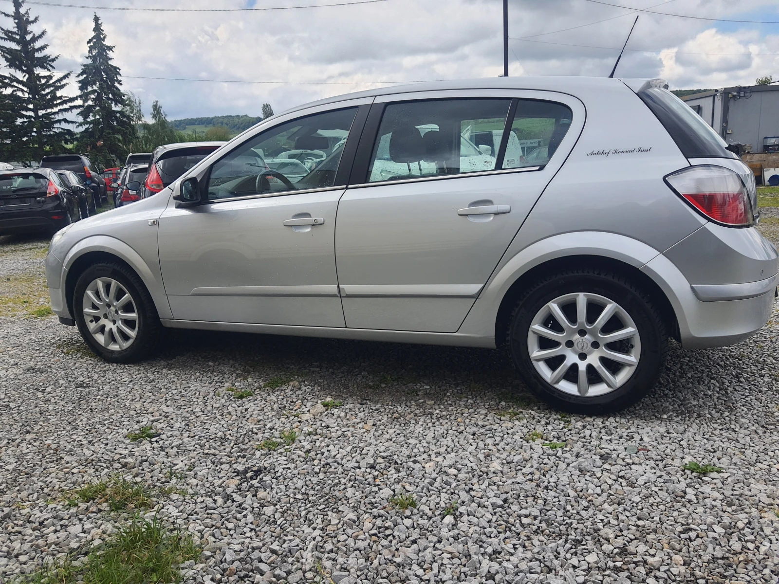 Opel Astra 1.4i - изображение 4