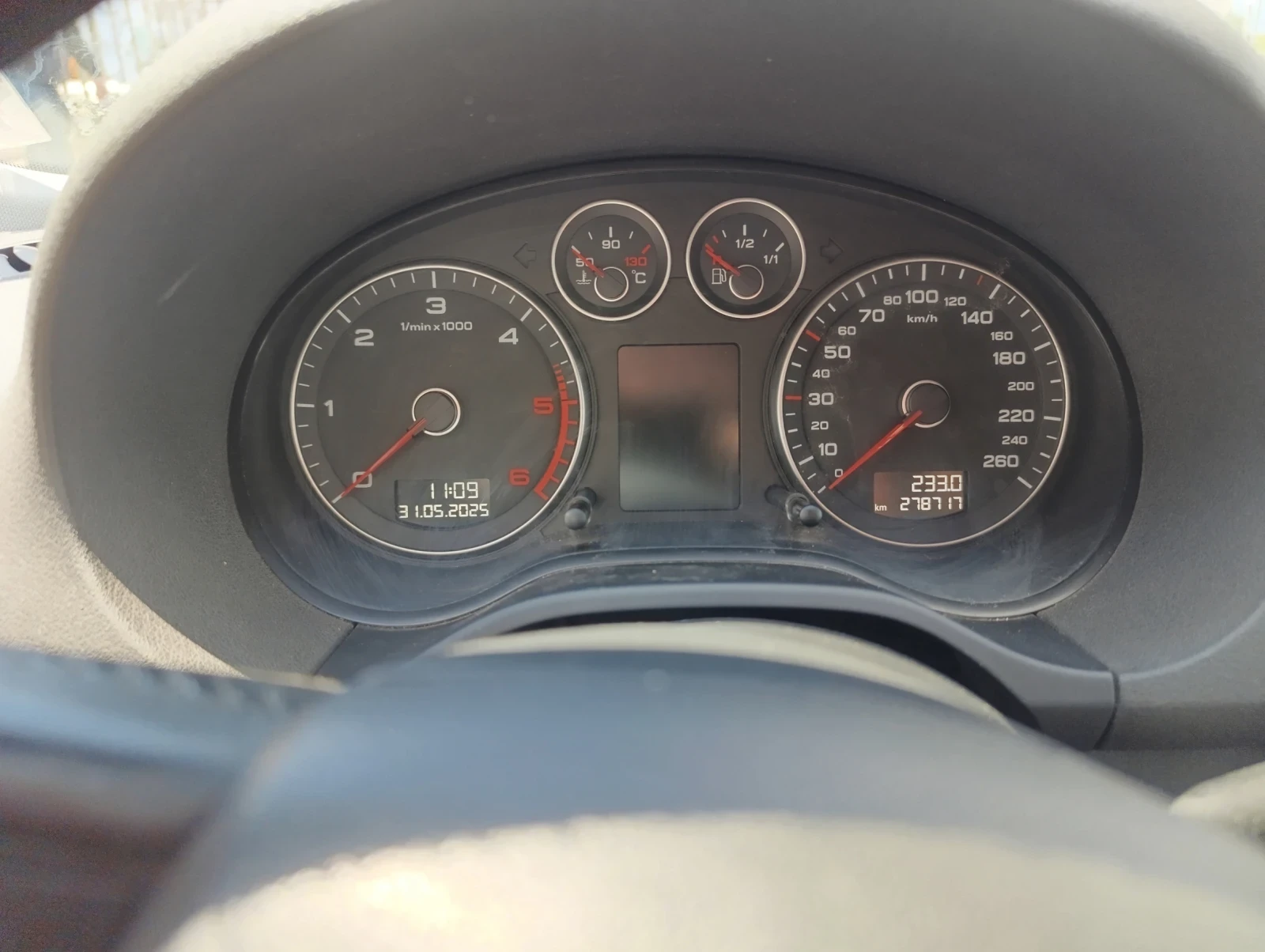 Audi A3 Sportback 1.9tdi 131к.с 5скорости - изображение 10