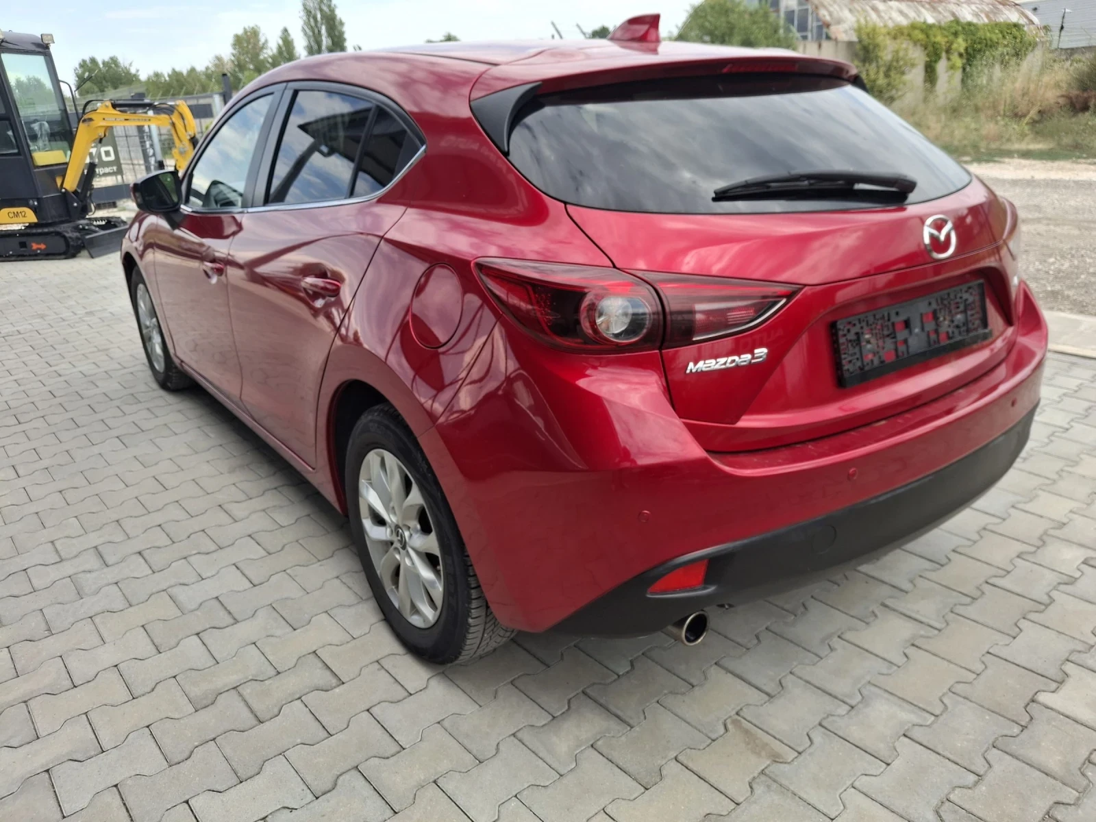 Mazda 3 2.0benzin automat premium - изображение 4
