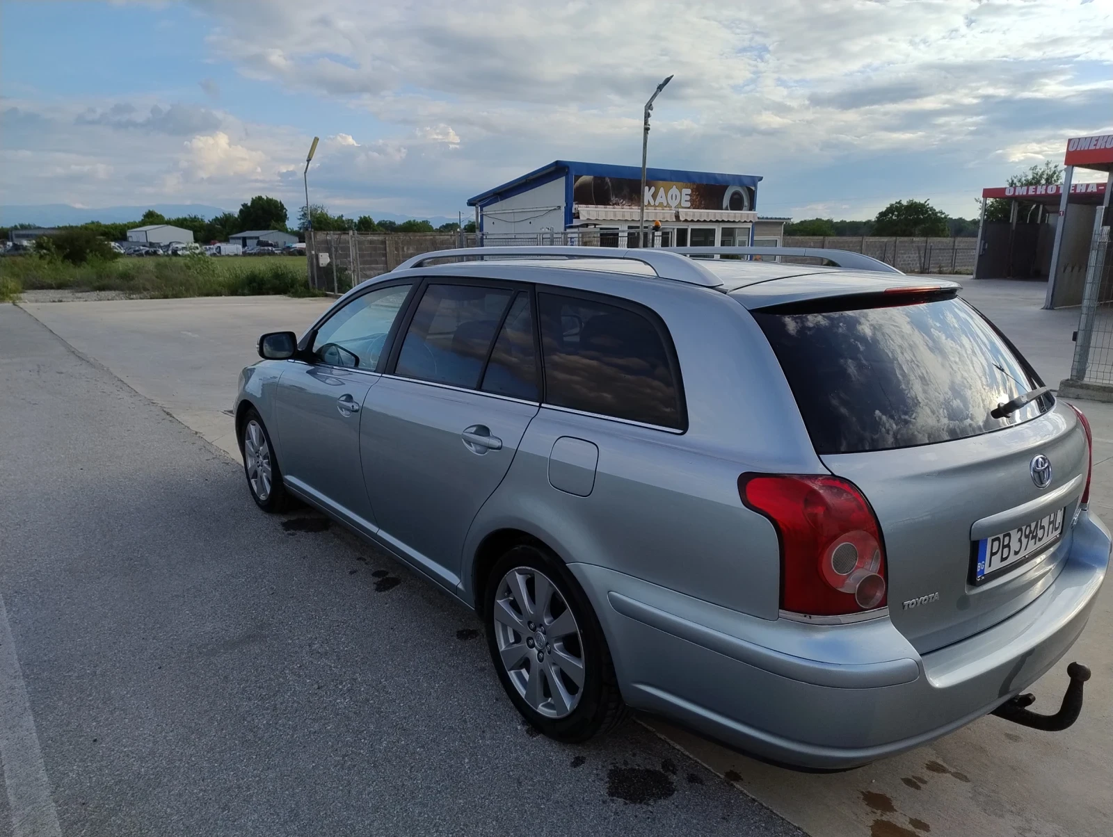 Toyota Avensis 2.0 126 - изображение 4