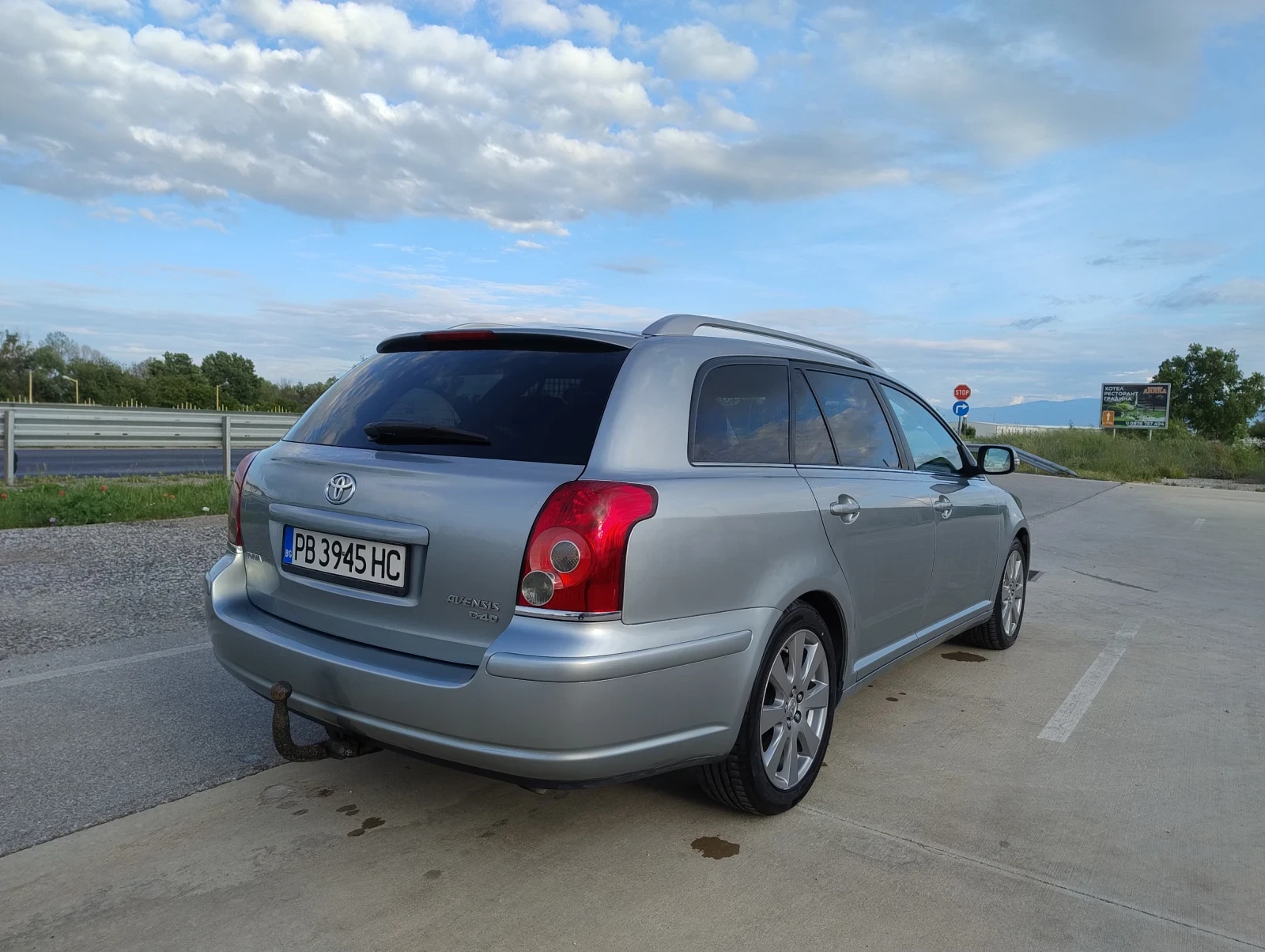 Toyota Avensis 2.0 126 - изображение 5